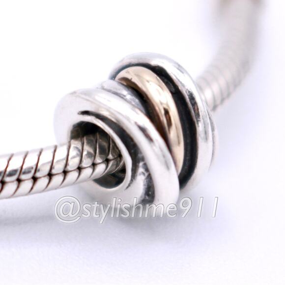 Authentic PANDORA Ring Cluster Charm - 790153 - Picture 3 of 10